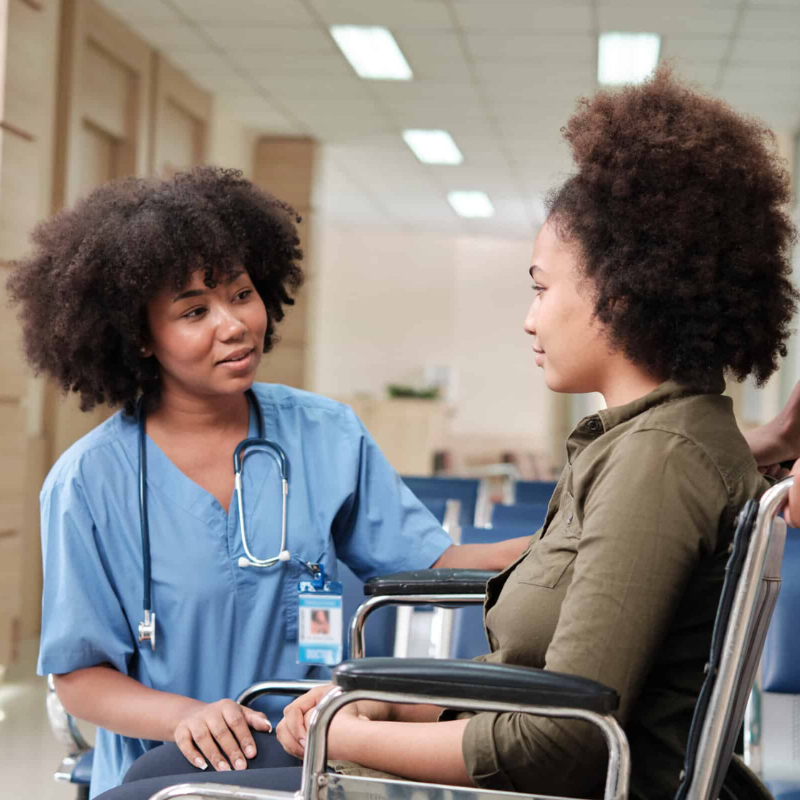 ATENCIÓN AL PACIENTE Y HABILIDADES SOCIALES EN EL SNS