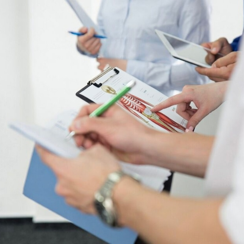 COMPETENCIAS DEL TÉCNICO EN DOCUMENTACIÓN SANITARIA. ESTRUCTURA CORPORAL Y TERMINOLOGÍA CLÍNICA EN SALUD