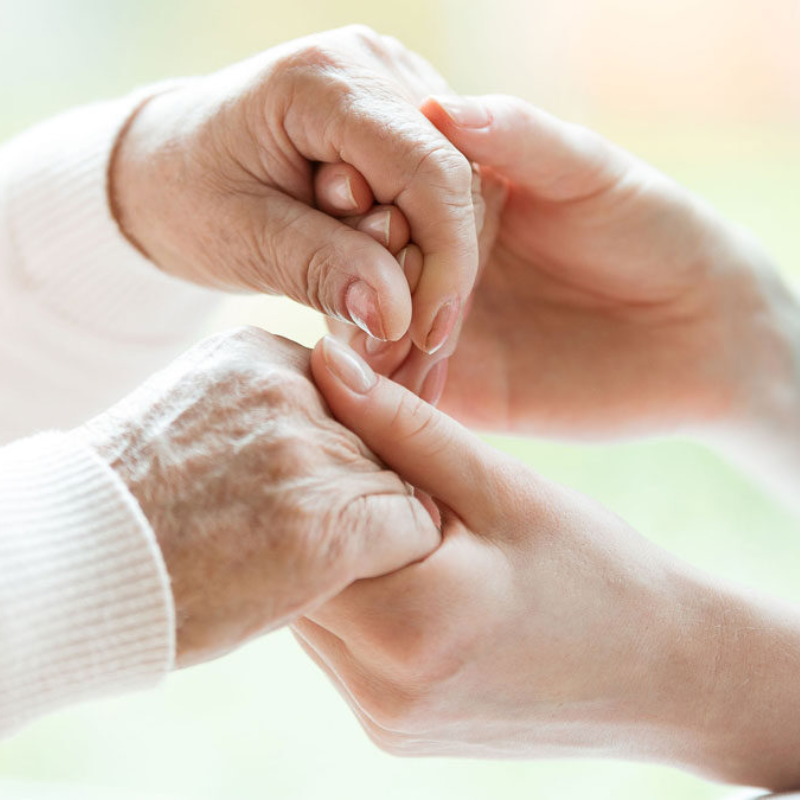 HABILIDADES PSICOSOCIALES Y DE COMUNICACIÓN EN EL ÁMBITO SOCIOSANITARIO