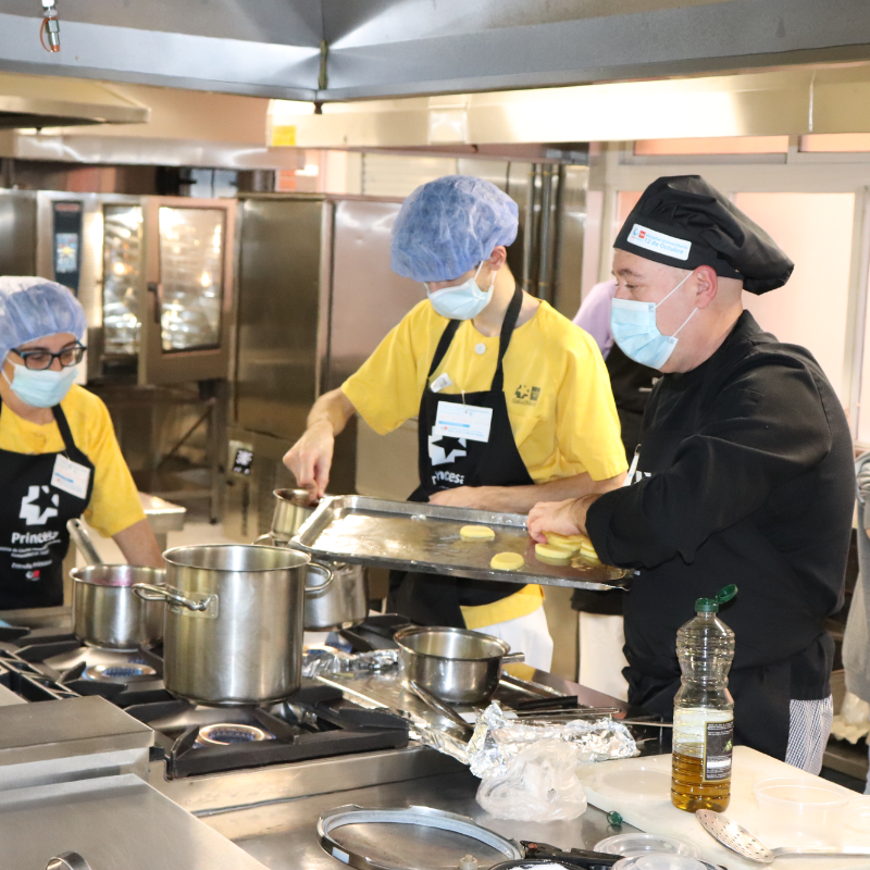 PRINCIPIOS DE COCINA EN HOSPITALES PARA PINCHES Y COCINEROS