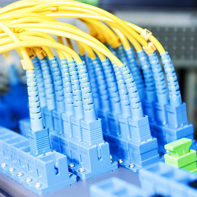 REDES DE TELECOMUNICACIONES PARA TELEFONISTAS EN CENTROS HOSPITALARIOS