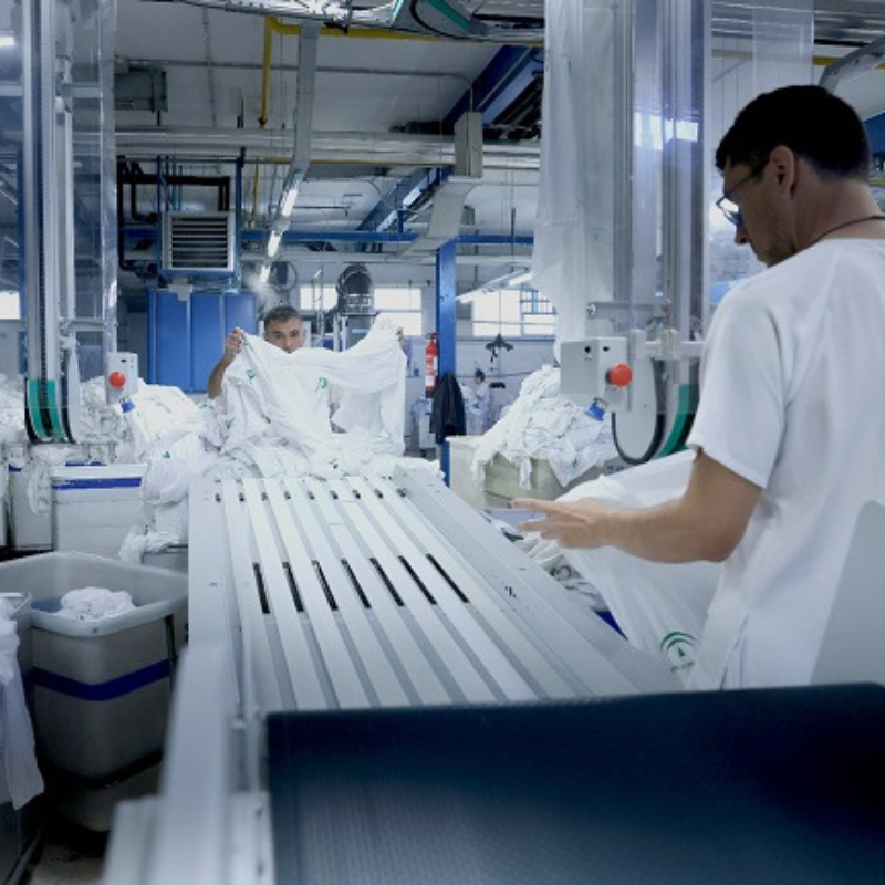 PRODUCTOS DE LAVADO PARA LAVANDERÍA Y PLANCHADO