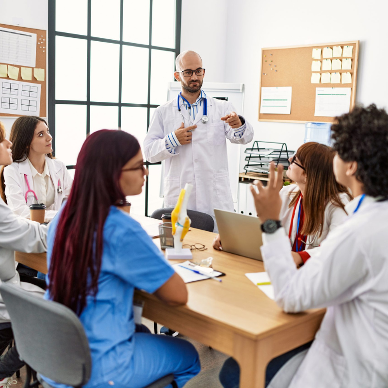 TRABAJO EN EQUIPO EN EL SISTEMA NACIONAL DE SALUD