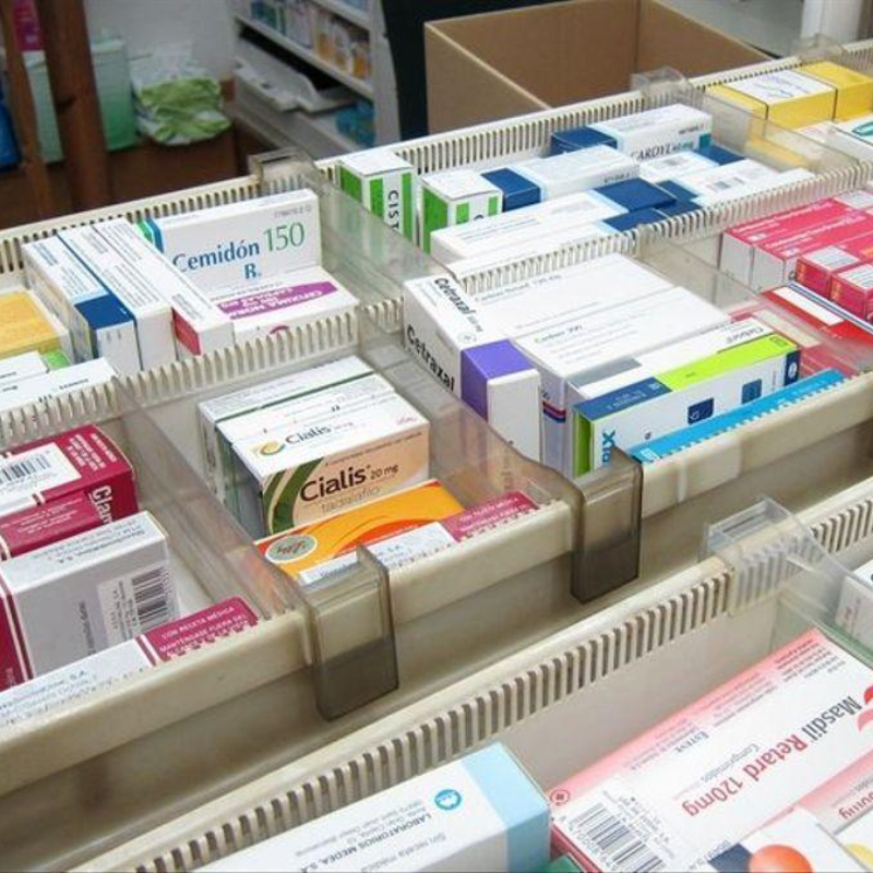 CONTROL DE EXISTENCIAS Y MATERIALES EN ALMACENES DE INSTITUCIONES Y CENTROS SANITARIOS