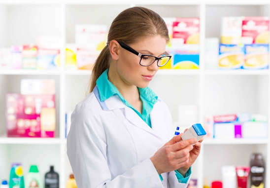 SEGURIDAD DEL MEDICAMENTO Y MARCO LEGAL PARA EL TÉCNICO EN FARMACIA